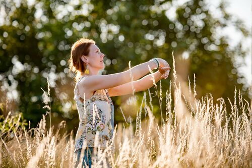 Umarmen gespiegelt.jpg